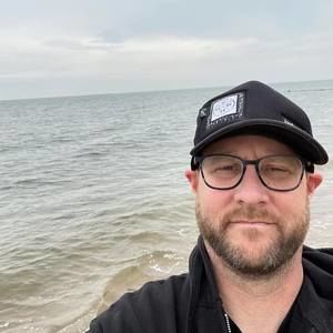 Meet your Posher, Chuck